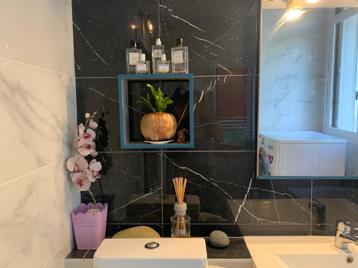 Charmant Room Chez Nous Bus Direct Orly Ablon-sur-Seine Eksteriør billede